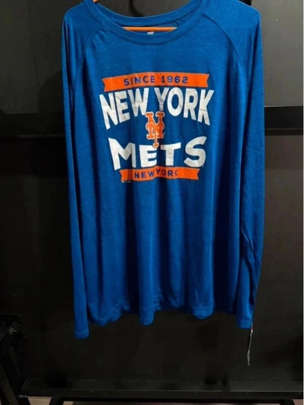 New York Mets Blue Long Sleeve Graphic Tee